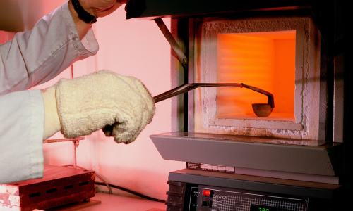 High-Performance Muffle Furnace for Laboratory and Industrial Use